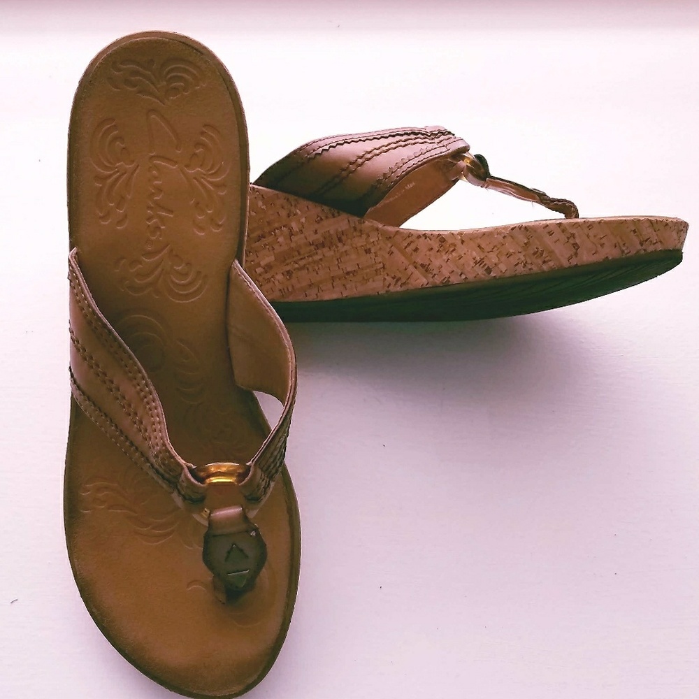 Cute wedge heeled sandals.